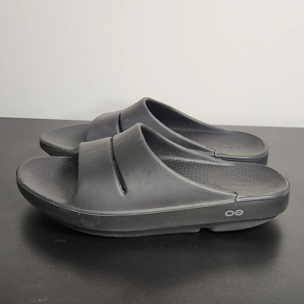 OOFOS Slides Mens 9 Womens 11 Black Ooahh Recovery Comfort Sport Sandal Beach